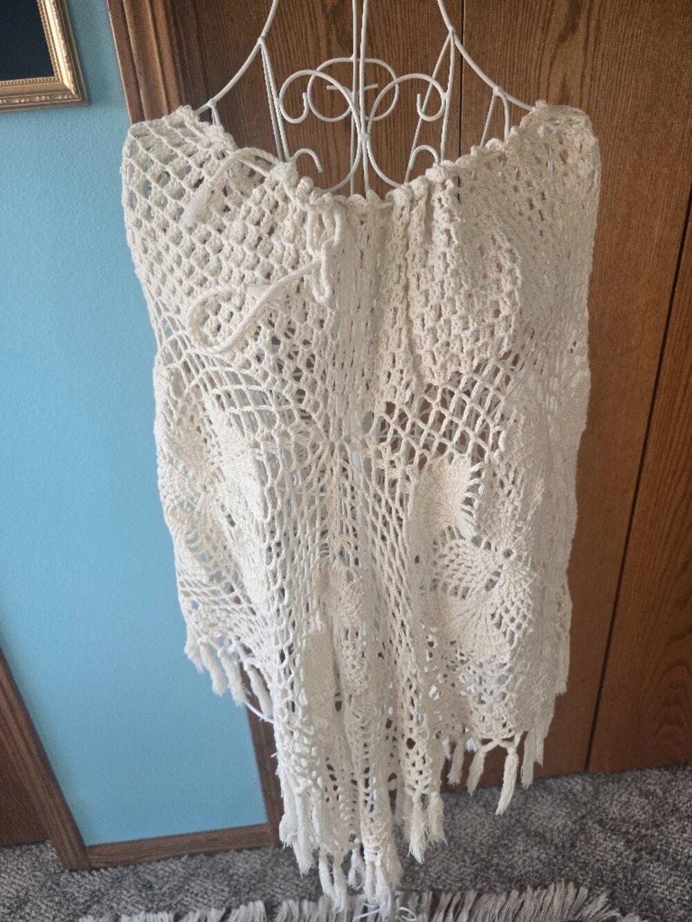 Handmade Crocheted Poncho from Cuba – Boho Lace Fringe